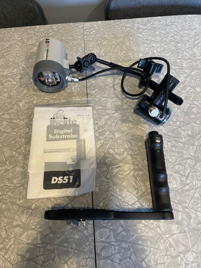 Ikelite underwater DS51 Strobe, ev controller, arm and tray