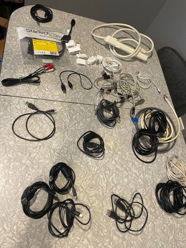 29 assorted cables