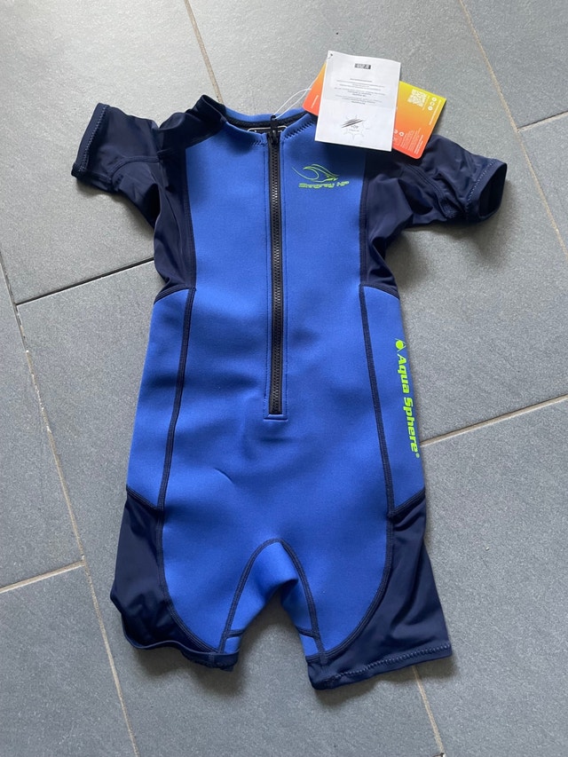 NEW Children's shorty wetsuit. Sizes 2, 4, 6, 8, 10 and 12