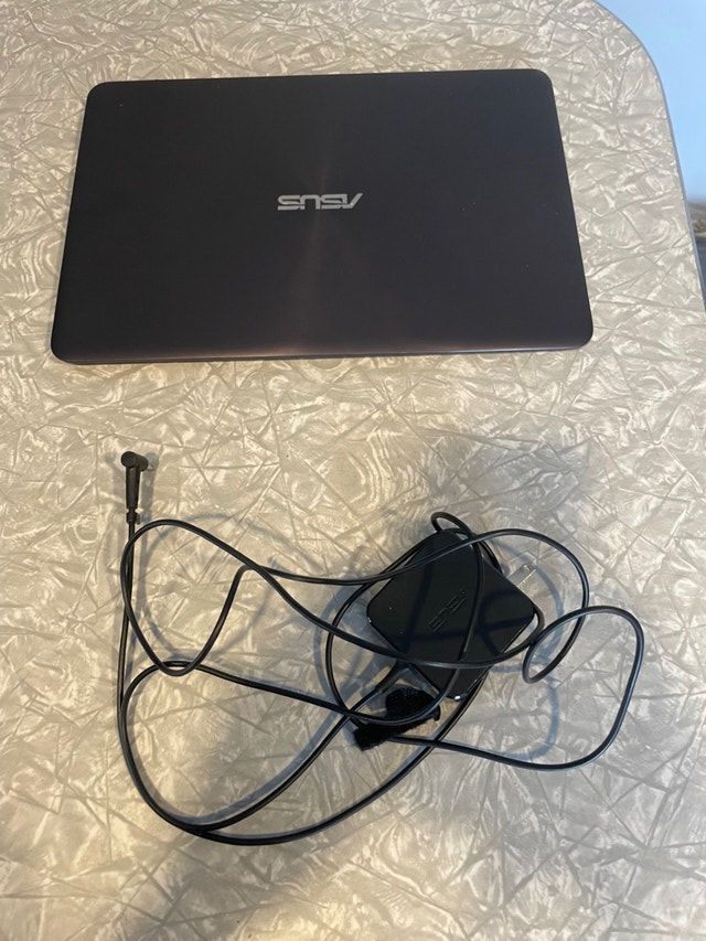 ASUS laptop - photo 2