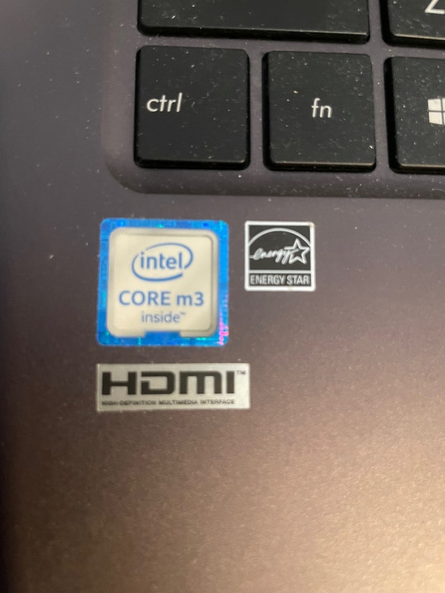 ASUS laptop - photo 3