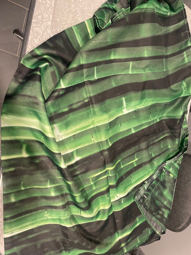New green bamboo shower curtain and white curtain liner - photo 2