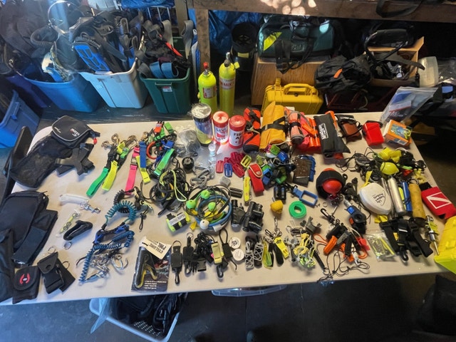 Tons of recreational scuba accessories