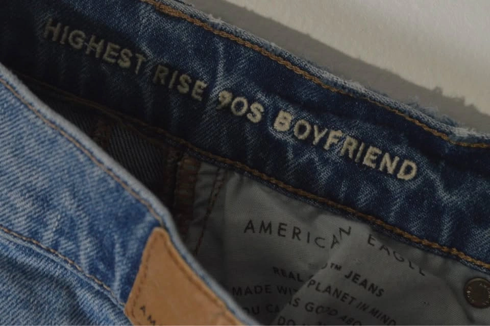 American Eagle Highest Rise 90s Boyfriend Jeans 00 25” - photo 4