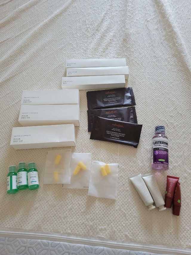Sahajan Travel Amenities Bundle