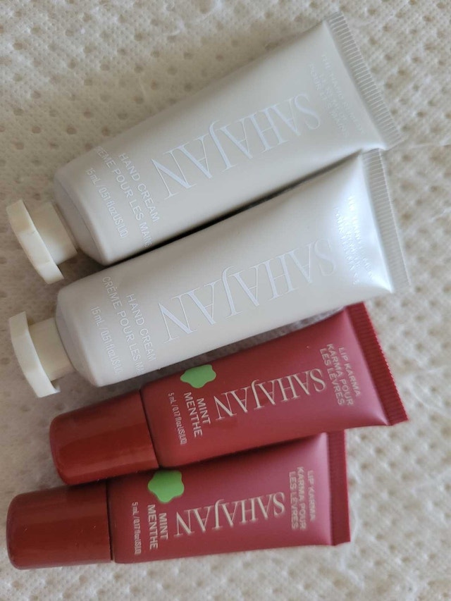 Sahajan Travel Amenities Bundle - photo 3