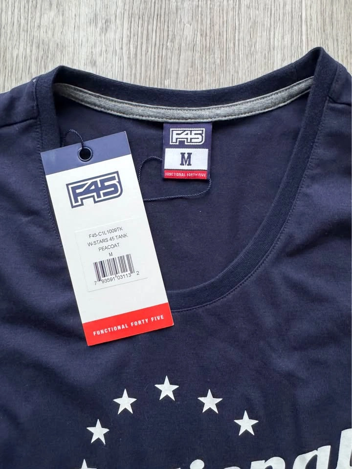 F45 merch bundle — women’s tank top, bag, socks - photo 3