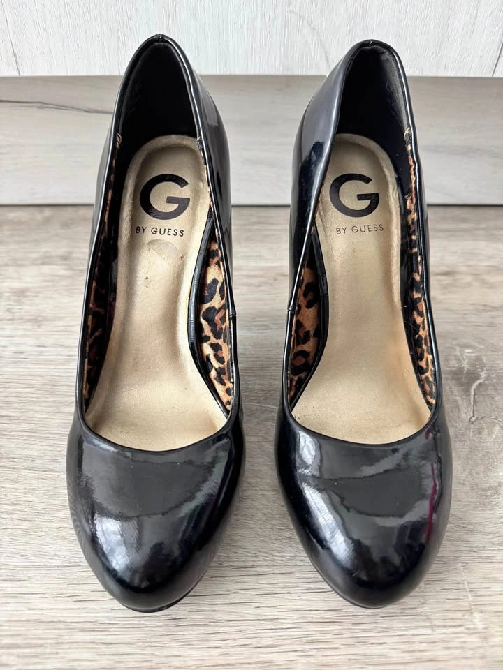 NEW — G by Guess patent leather heels — women’s 7