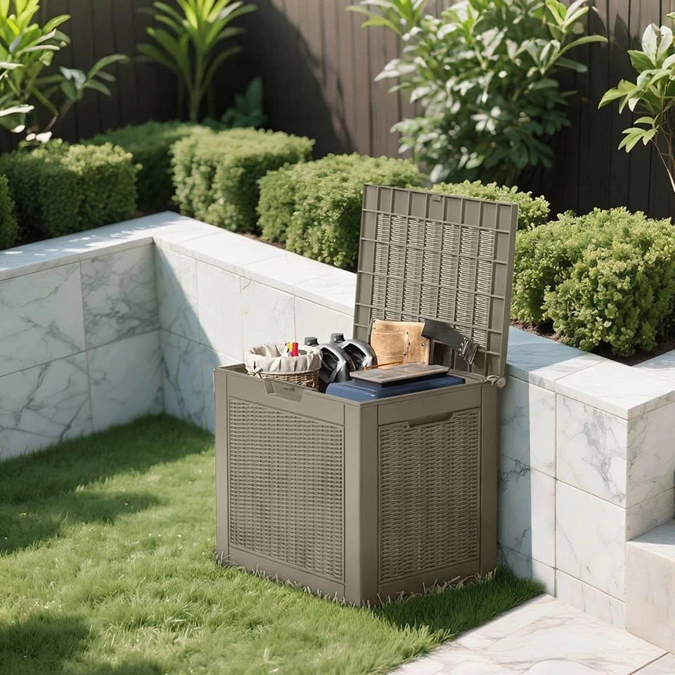 NEW- 31 Gallon Resin Storage Box with lid and handle - photo 4