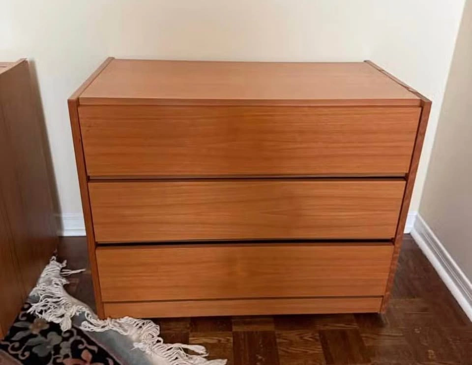 Vintage MCM Teak Dresser - photo 2