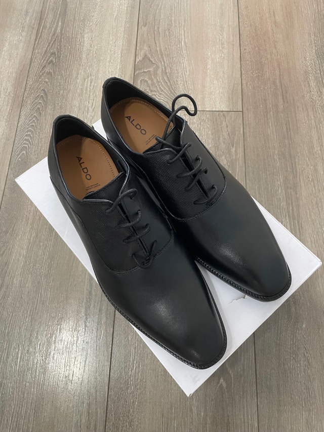 Brand New Aldo Black Oxford Shoes