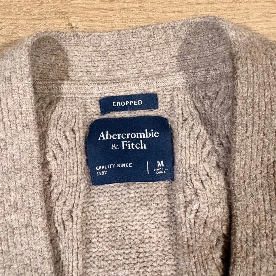 Cropped Cardigan - Size Medium - photo 2