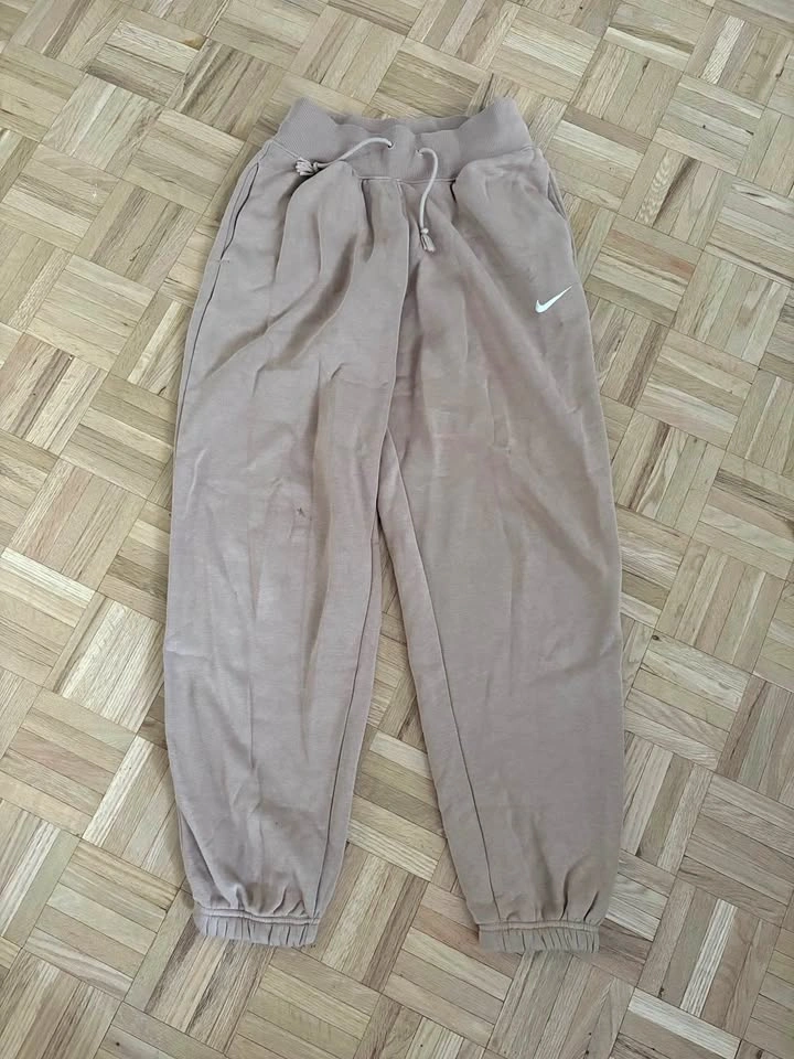 Nike Sweatpants