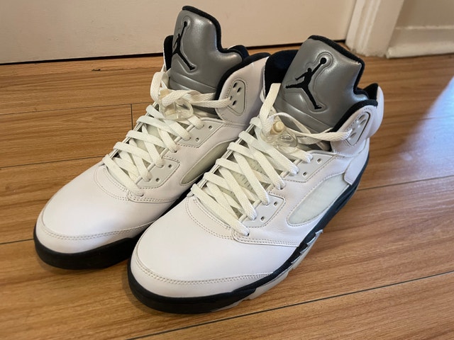 AUTHENTIC Nike Air Jordan 5 Retro White/Black (Size US 13) - photo 2