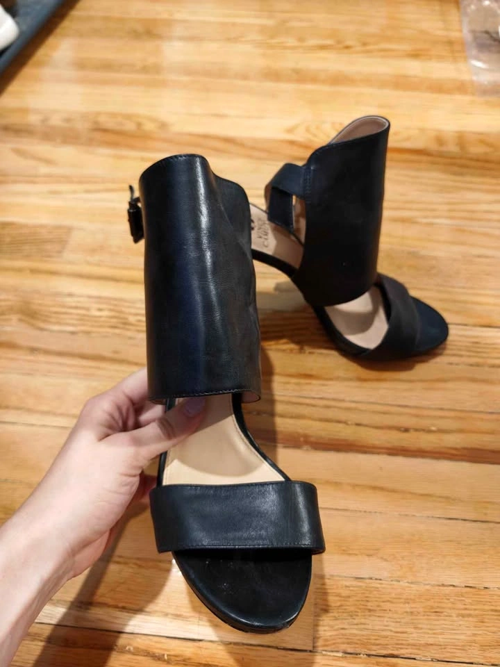 Vince camuto black leather heels - photo 3