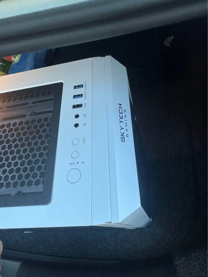 Gaming PC Amd ryzen 7 rtx4070 Ti - photo 5