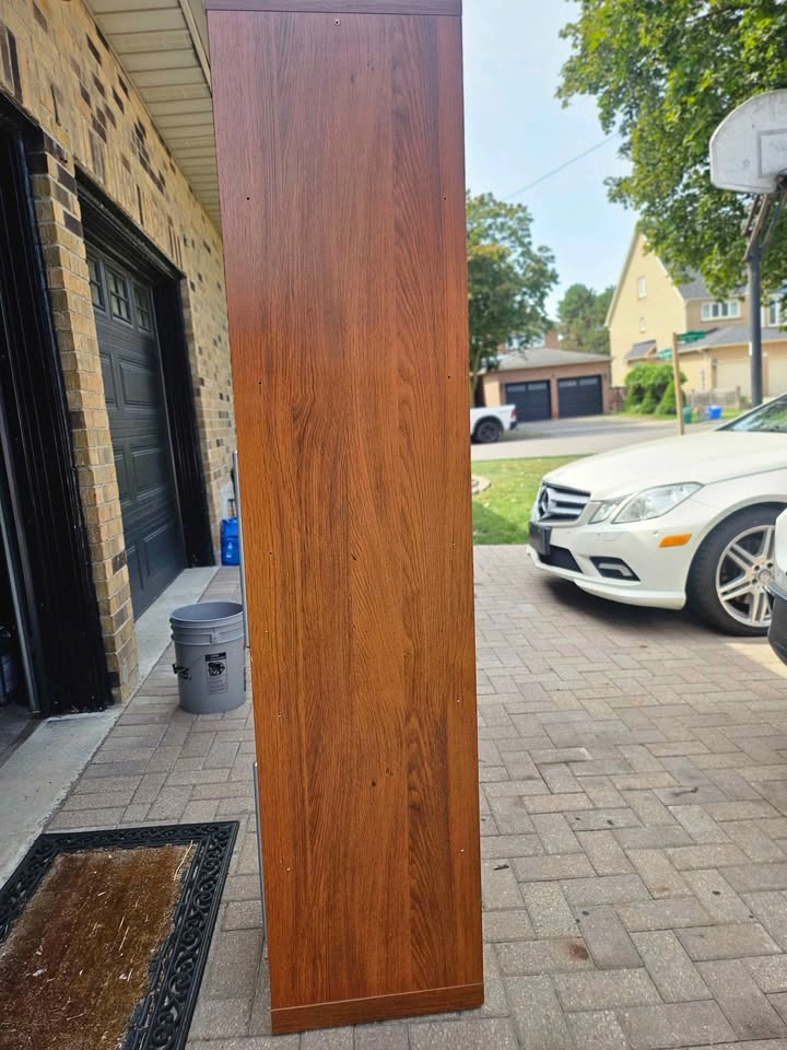 Oak Storage Cabinet with Decorative Floral Glass Doors - photo 4