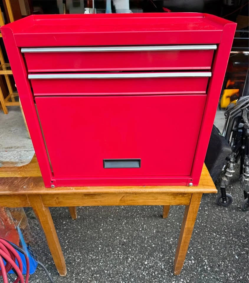 Brand New 2-in-1 Rolling 5-Drawer Tool Chest and Cabinet