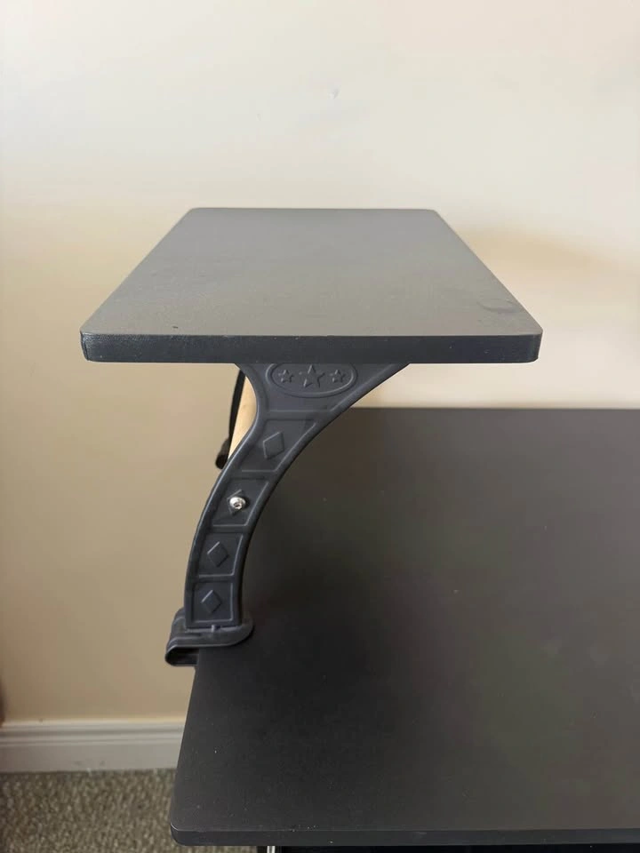 Computer or work desk - photo 3