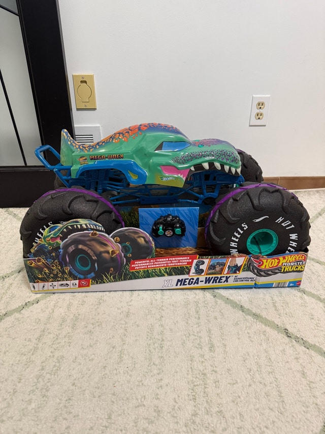 Hot Wheels Mega-Wrex - photo 2