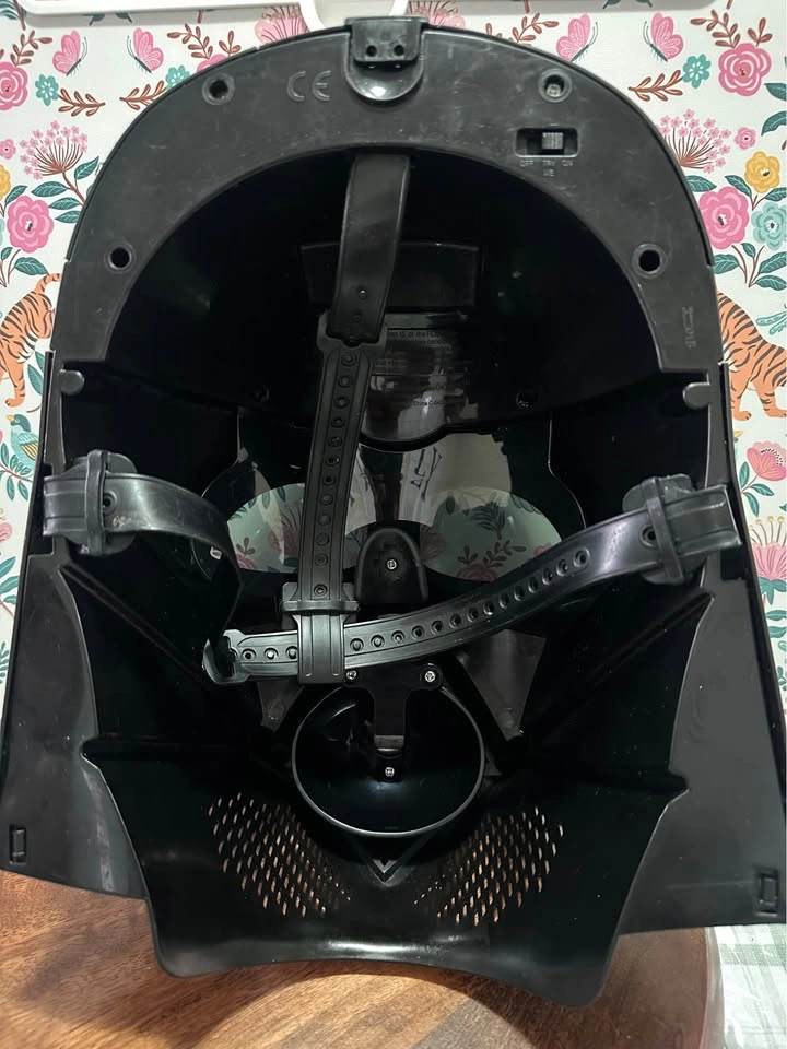 Star Wars Darth Vader Voice Changer Mask - photo 3