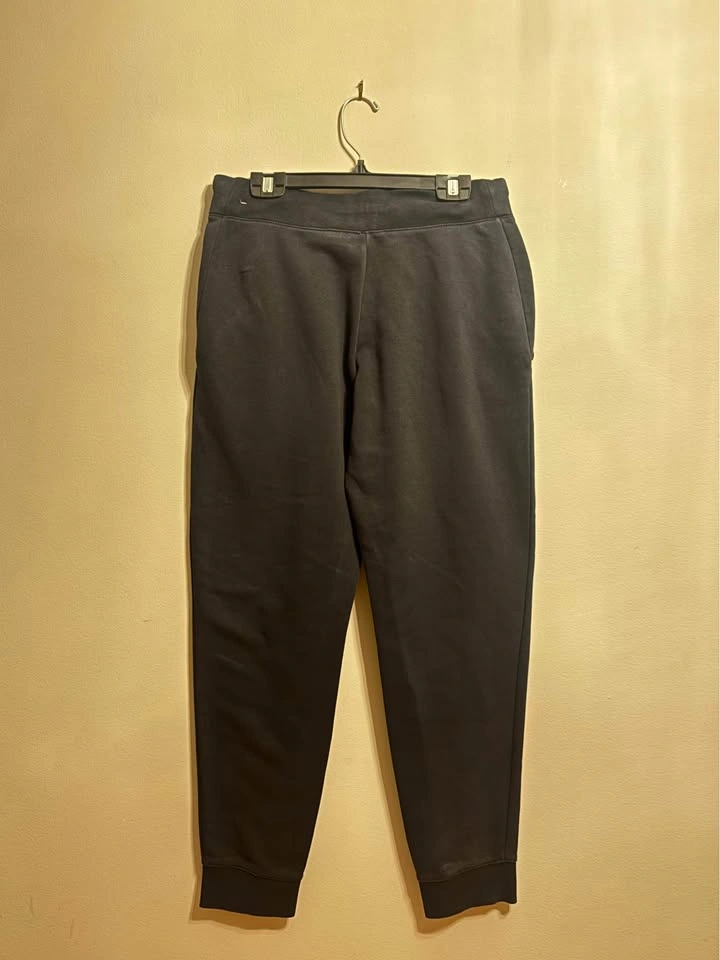 NIKE Black Standard Fit Sweatpants - Size Kids XL - photo 3