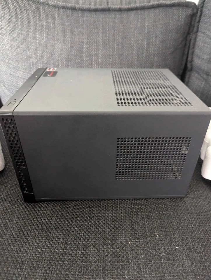 SilverStone SUGO SG13Q Mini-ITX Computer Case Black - photo 5