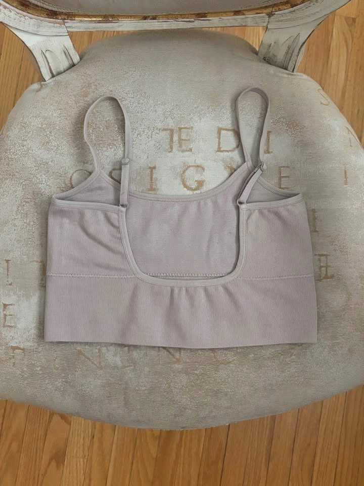 GARAGE Beige Crop Top w/ Open Back - Size XS - photo 2