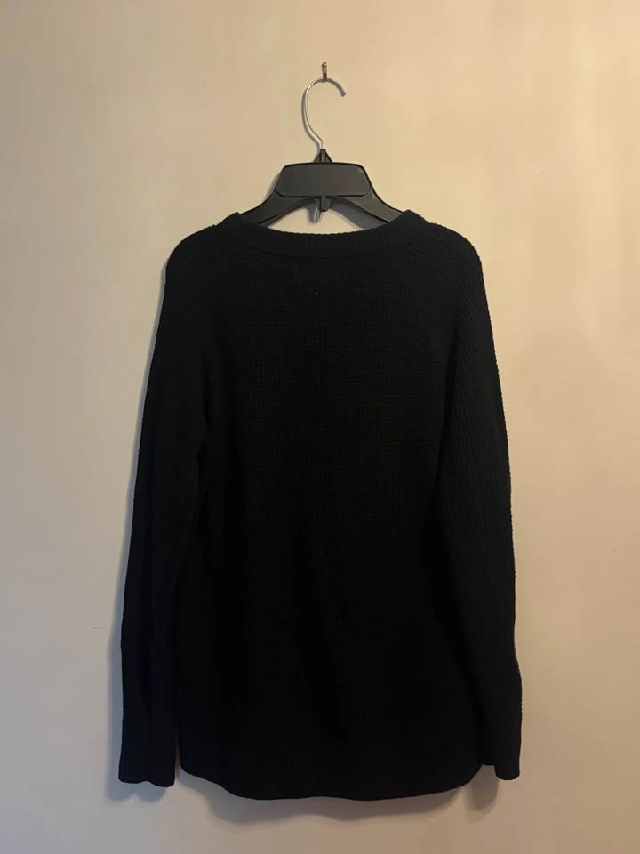 OLD NAVY Black Crewneck Sweater - Size XS - photo 2