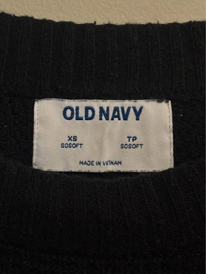 OLD NAVY Black Crewneck Sweater - Size XS - photo 3