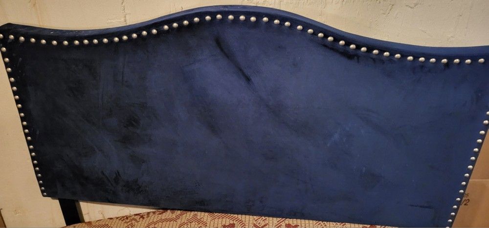 Full/queen Bed Great Condition - photo 2