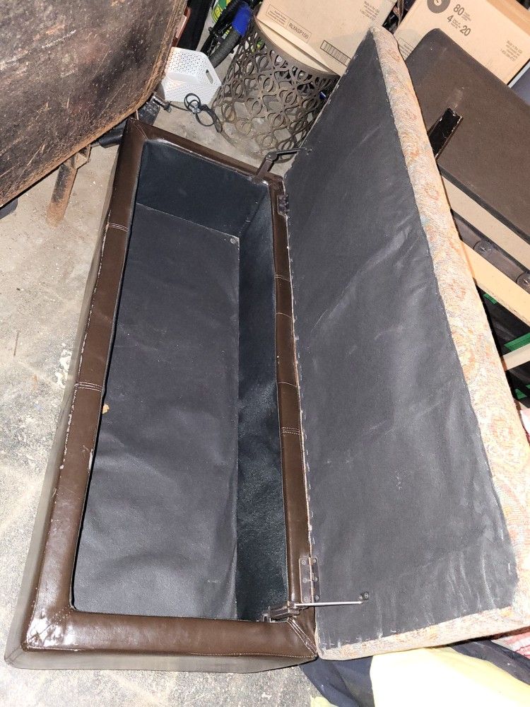 Storage Ottoman - photo 3