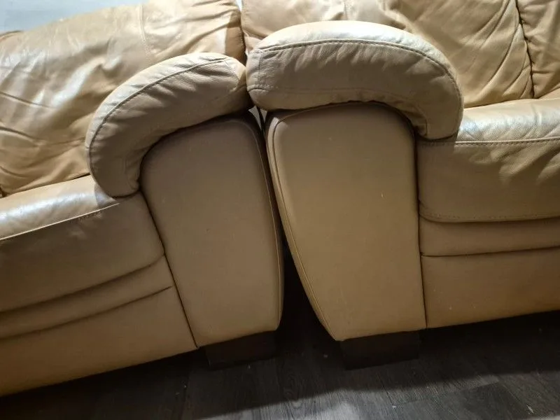 Original Italian Leather Sofa Set image indicator(6)