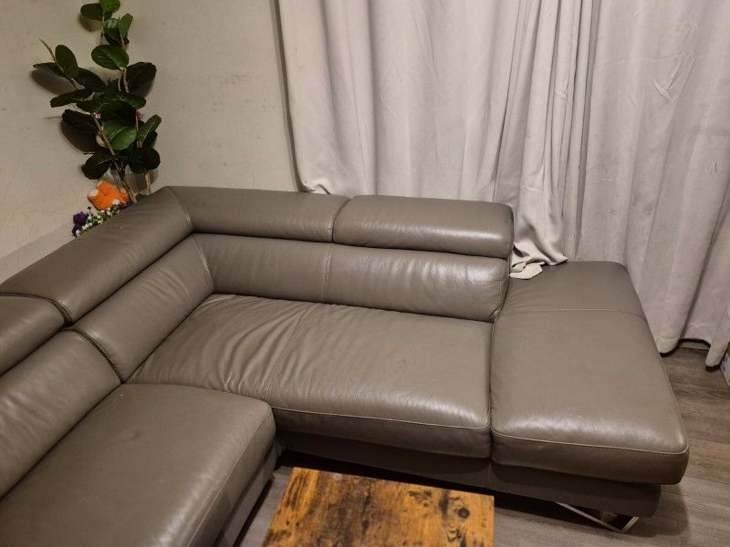 Original Leather L Shaped Sofa - photo 2