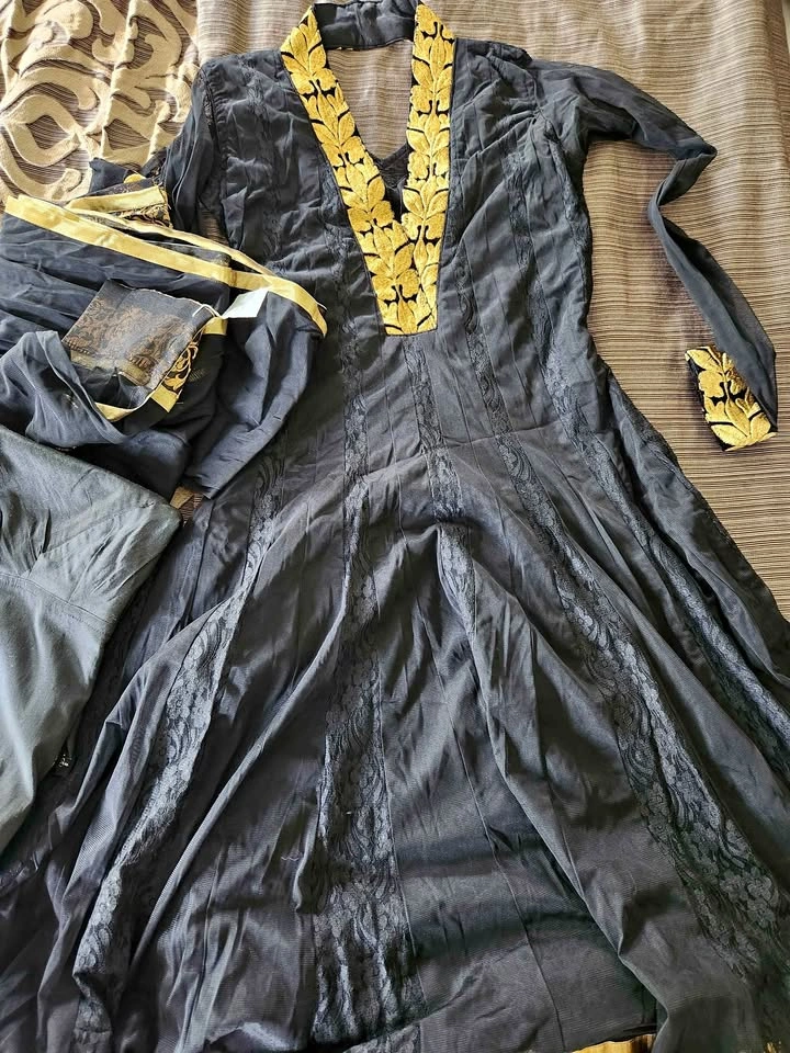 Salwar kurta