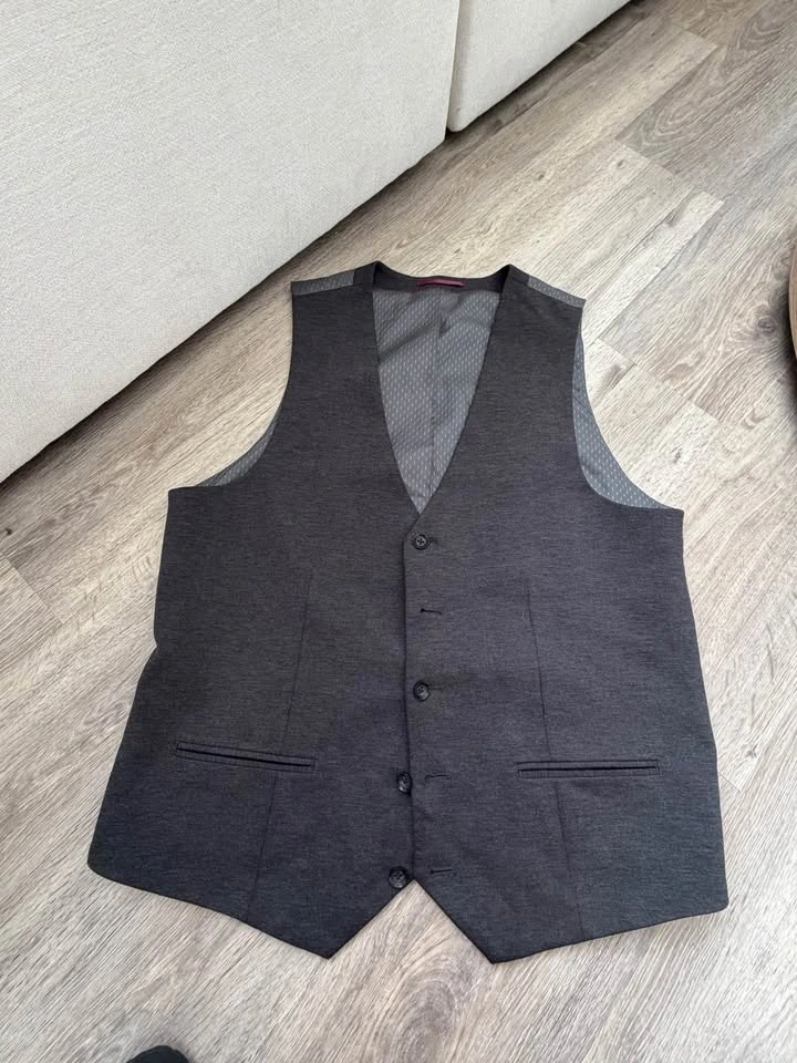 Set of 2 Men's Suit Vests - photo 3