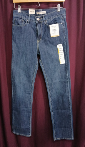 NEW Levi Strauss Signature Gold Womens Mid Rise Straight Jeans