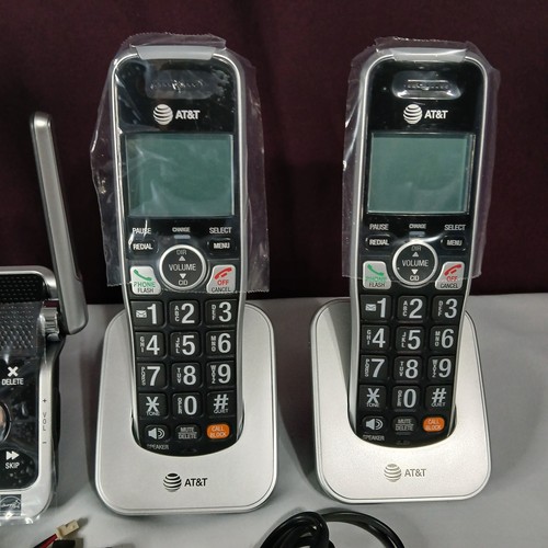 AT&T BL102-3 DECT 6.0 Cordless Phone 3-Handset System - photo 3