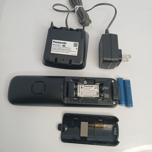 Panasonic KX-TGF870 2-in-1 Corded/Cordless Phone - photo 3