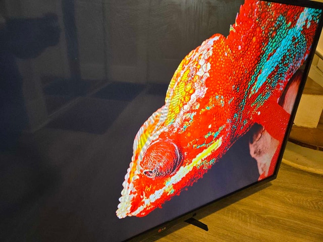 LG 50 inch 120Hz Google Android TV with voice remote - photo 3