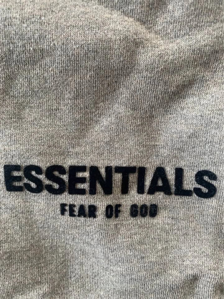 Brand New Fear of God Essentials Shorts Medium - Dark Oatmeal - photo 3