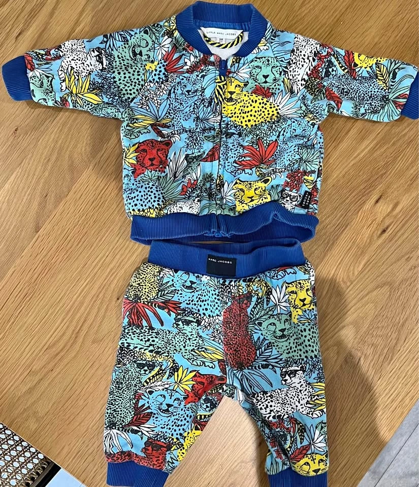 Marc Jacobs infant tracksuit (3M)