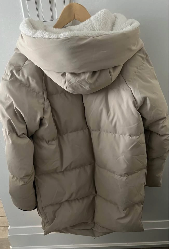 Orolay Women’s Winter Jacket (small) - photo 2