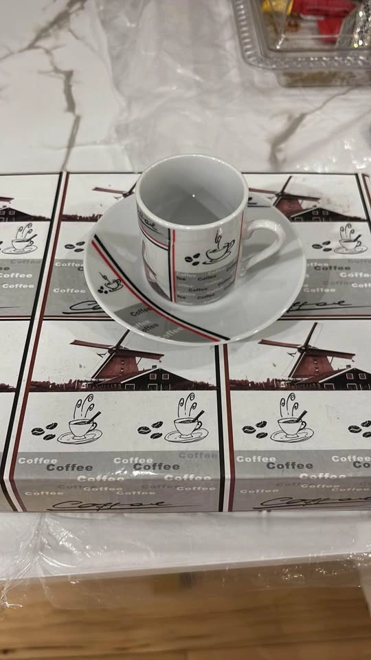 6 coffee cups, brand new and never used.