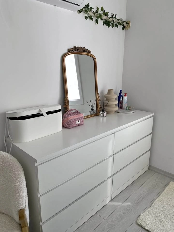 2x IKEA MALM 6-Drawer Dresser