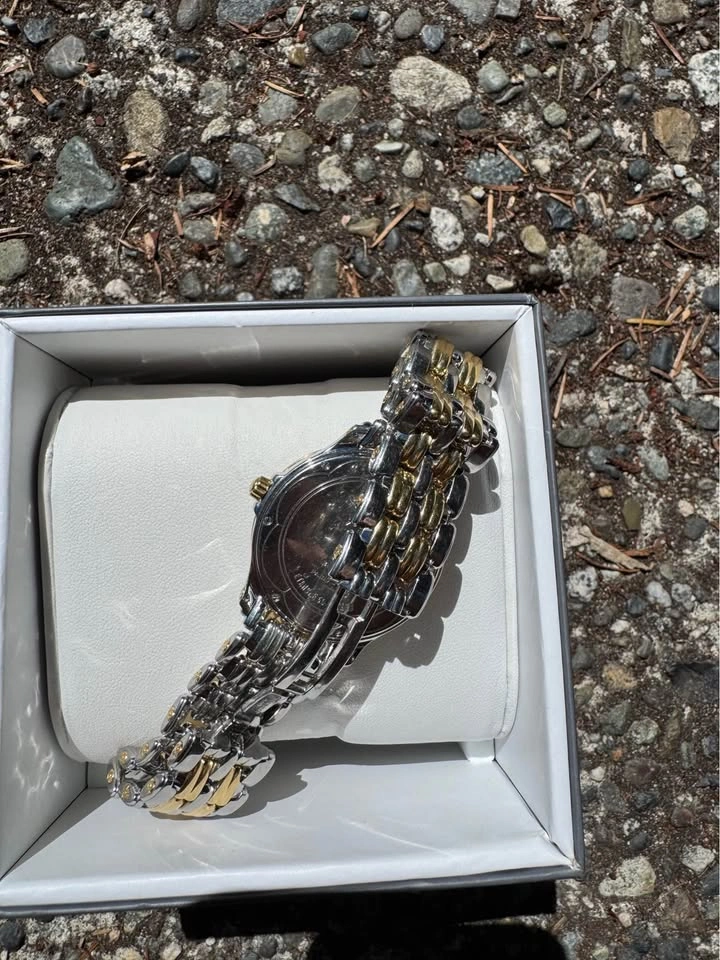 Chaumet watch 18k, 3ctw diamond bezel, SS. Trade for trailer - photo 2