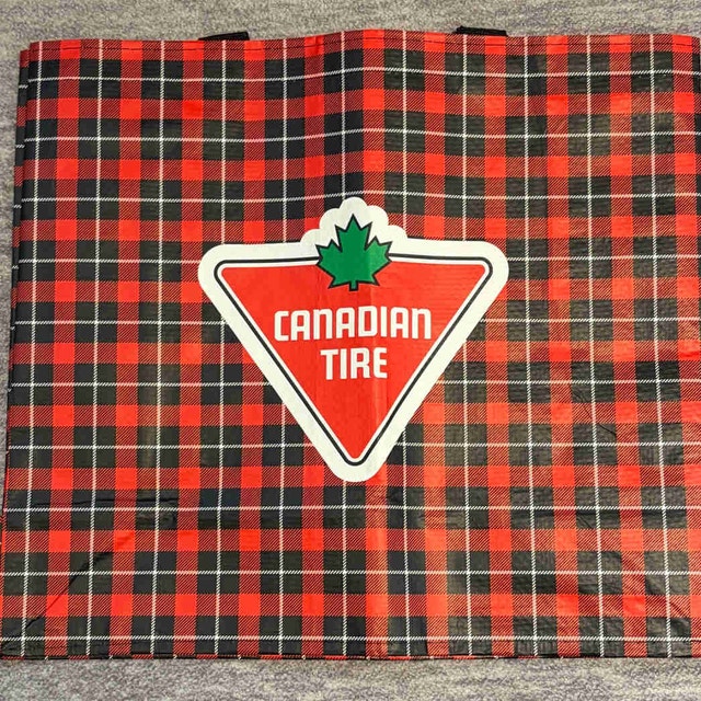 Canadian Tire Red/Black Tote Bag - photo 3