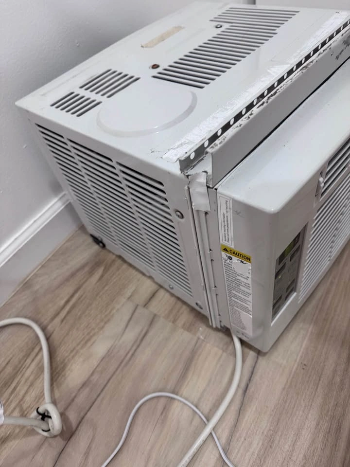 GE Window Air Conditioner - photo 5