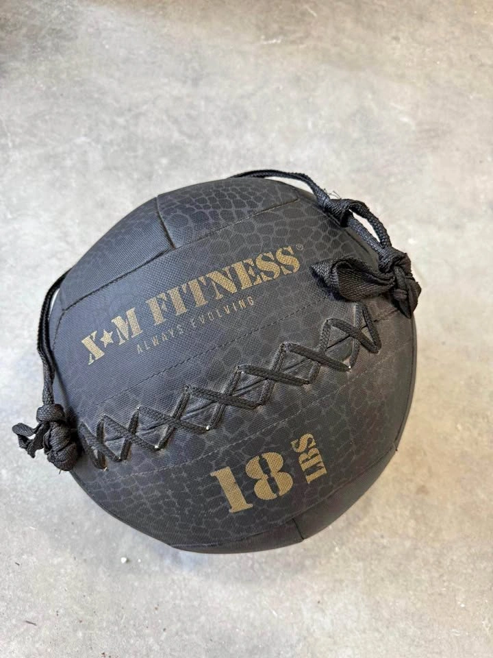 X M 18lbs Weight Medicine Ball Gym Exercise