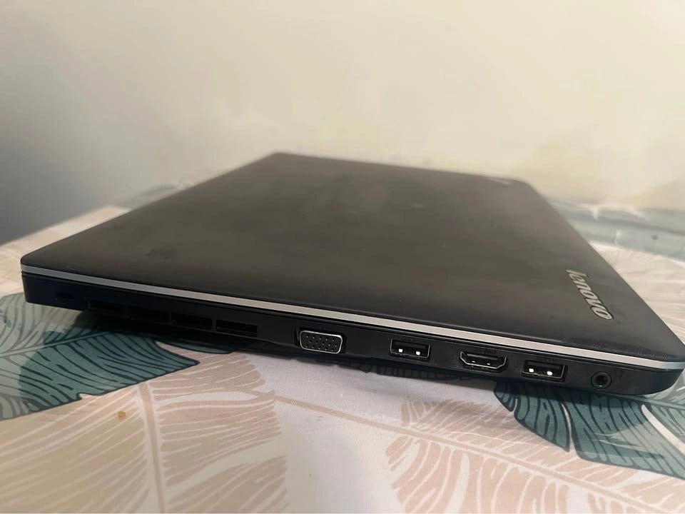 Lenovo Thinkpad laptop core i5 8gb ram 256gb ssd - photo 3